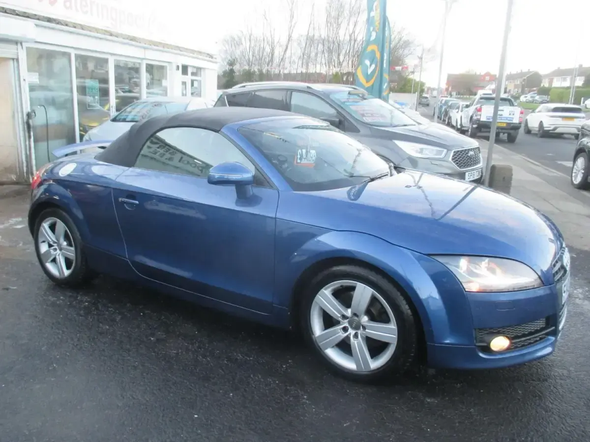Begagnad Audi TT Performance 200 HK (147 kW) 2008 Blå Sportkupé