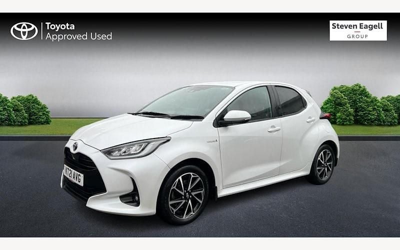 Used Toyota Yaris Hybrid Design 116 HP (85 kW) 2026 Hatchback