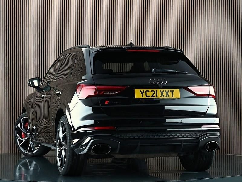 Used Audi RS Q3 Advanced 400 HP (294 kW) 2021 Black SUV
