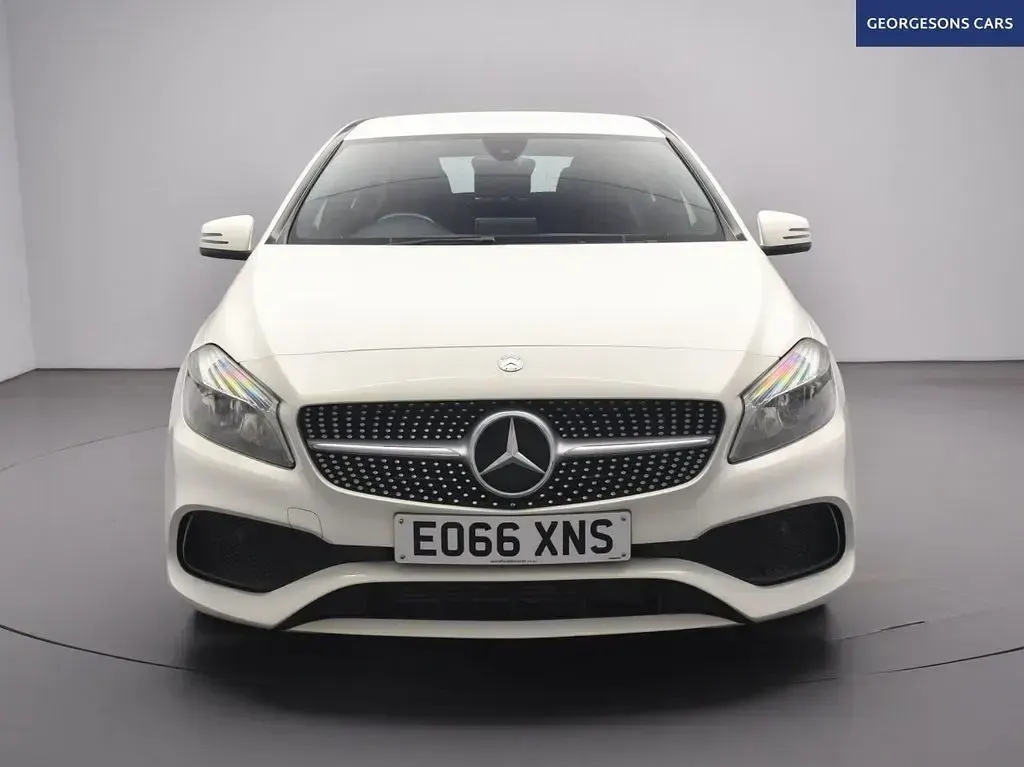 Used Mercedes A200 AMG line 136 HP (100 kW) 2016 White Hatchback