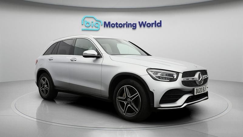Used 2020 Mercedes GLC220 AMG line | £23,500 (Good price) - Image 1/4