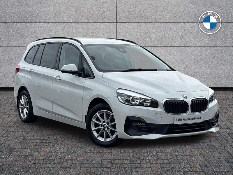 Used BMW 218 Gran Tourer Performance 138 HP (101 kW) 2018 White MPV