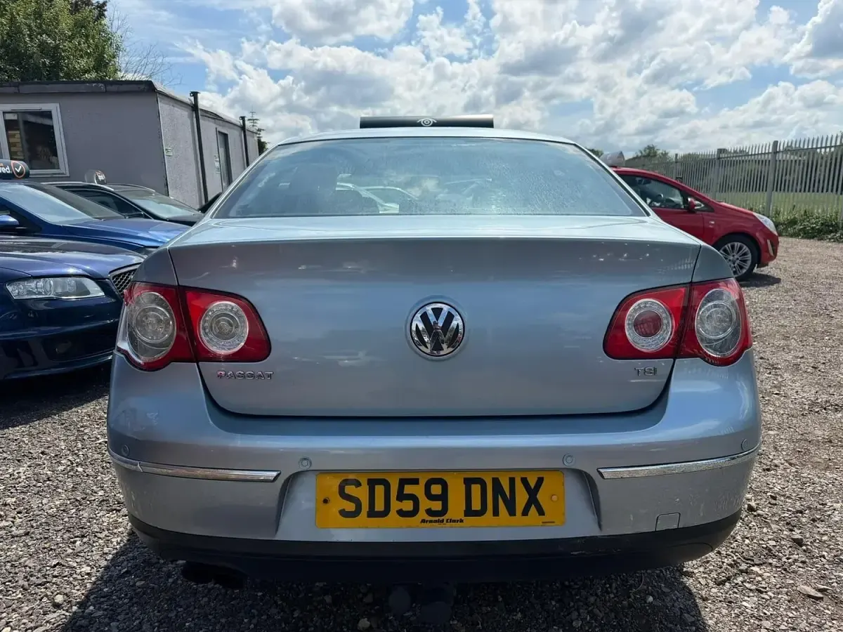 Used VW Passat Highline 160 HP (117 kW) 2009 Blue Sedan