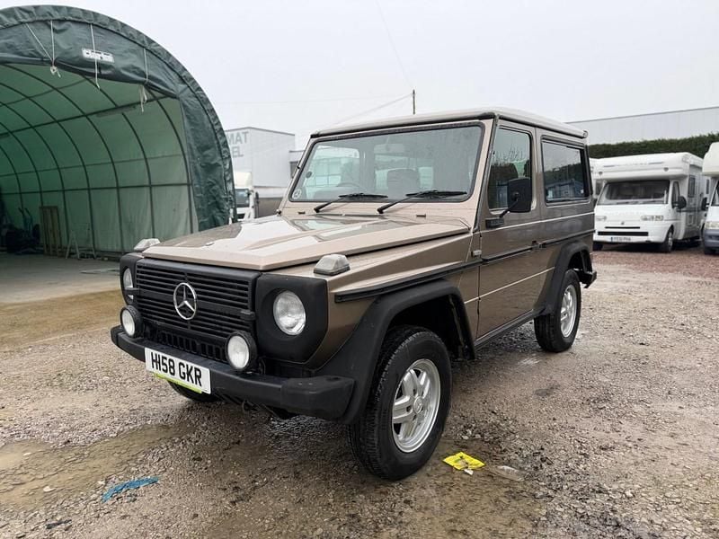 Begagnad Mercedes G300 1990 Grå SUV