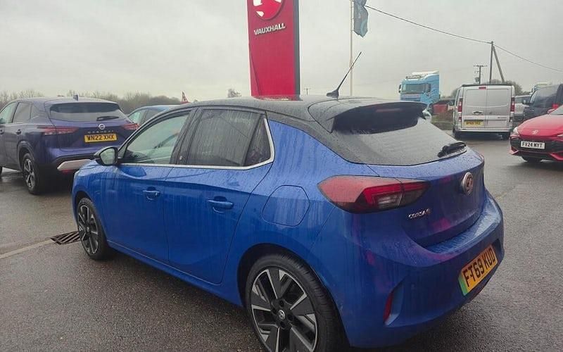Used Vauxhall Corsa-e Elite 100 kW (136 HP) 2020 Blue Hatchback