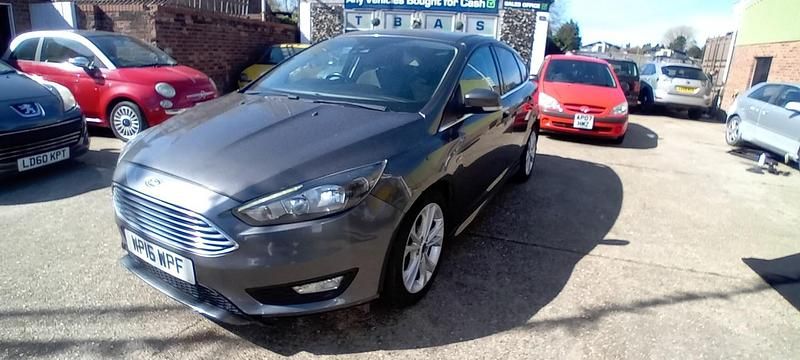 Used Ford Focus Titanium 2016 Grey Hatchback