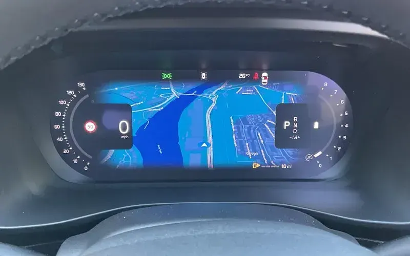 New Volvo XC40 Plus 163 HP (119 kW) 2027 Blue SUV