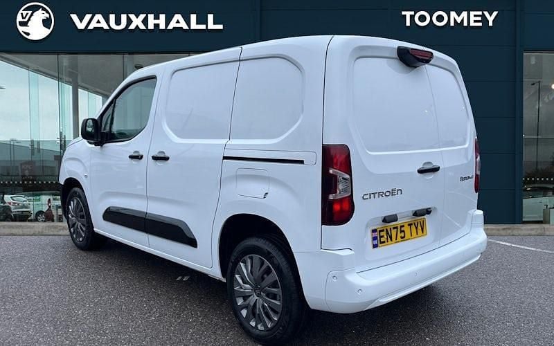 New Citroën Berlingo 102 HP (75 kW) 2025 White MPV