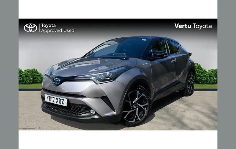 Used Toyota C-HR 122 HP (89 kW) 2017 Silver SUV
