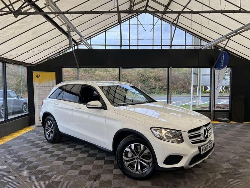 White Used 2017 Mercedes GLC220 SE Estate | £16,795 (Good price) - Image 1/3
