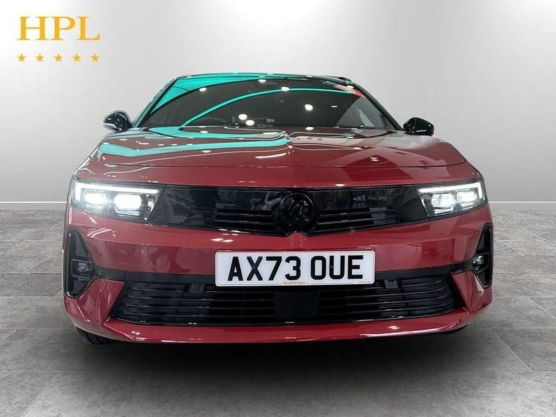 Used Vauxhall Astra Ultimate 114 kW (156 HP) 2024 Red Estate