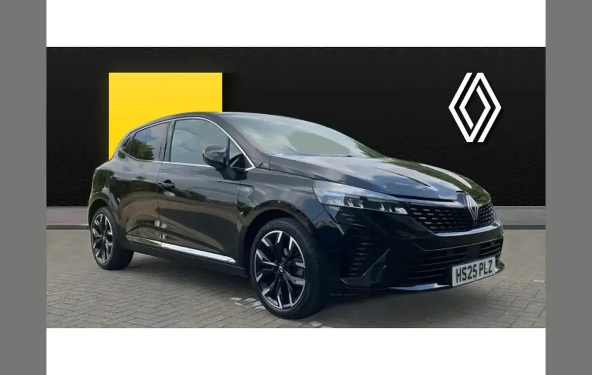 Used Renault Clio Techno 90 HP (66 kW) 2025 Hatchback