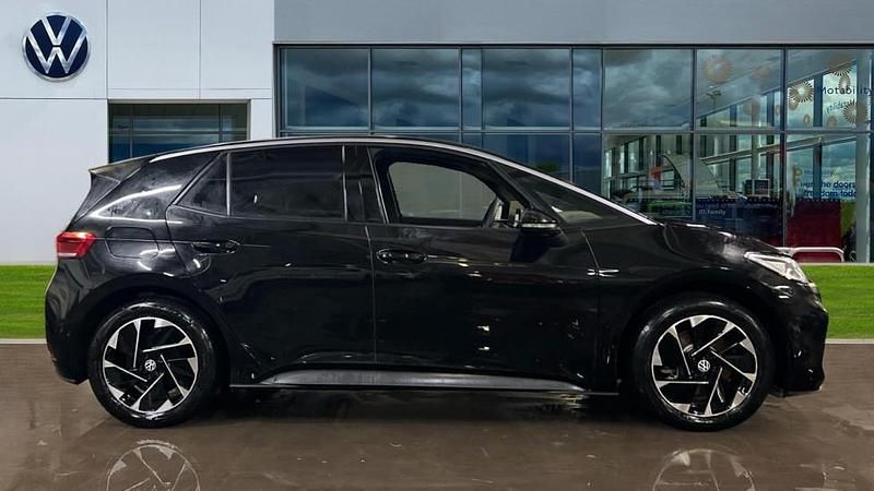 New VW ID.3 Pro 150 kW (204 HP) 2026 Grenadilla black metallic Hatchback