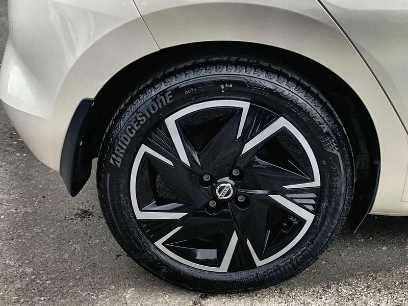 Used Nissan Micra Acenta 2023 White Hatchback