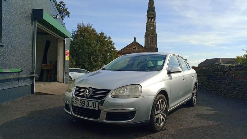 Used VW Jetta SE 2009 Silver Sedan