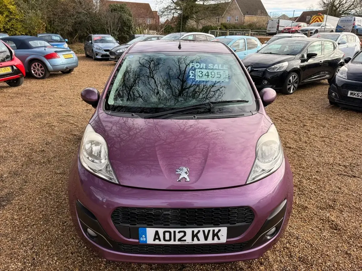 Second-hand Peugeot 107 Allure 68 CP (50 kW) 2012 Mov Hatchback