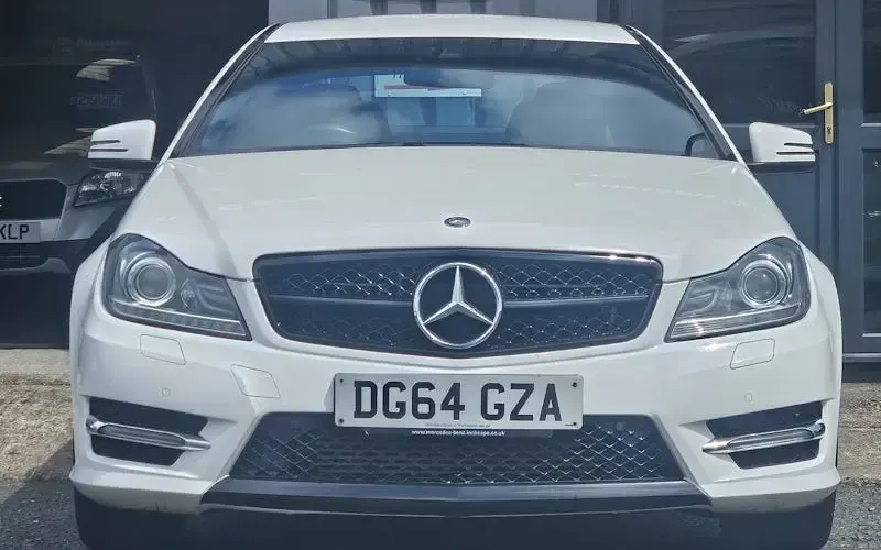 Used Mercedes C220 Sport Edition 170 HP (125 kW) 2014 White Coupe
