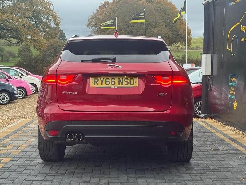 Used Jaguar F-Pace R-Sport 180 HP (132 kW) 2016 Red SUV