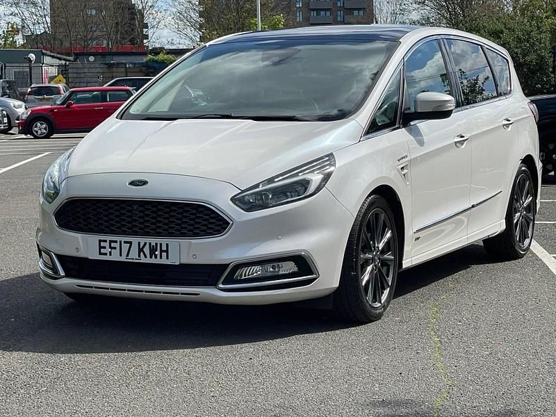 Używany Ford S-MAX S 2017 Biały Minivan