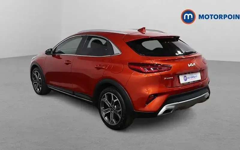 Used Kia XCeed 120 HP (88 kW) 2022 Orange SUV