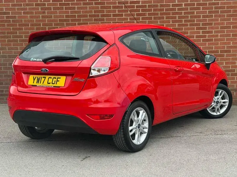 Used Ford Fiesta Zetec 2017 Red Hatchback