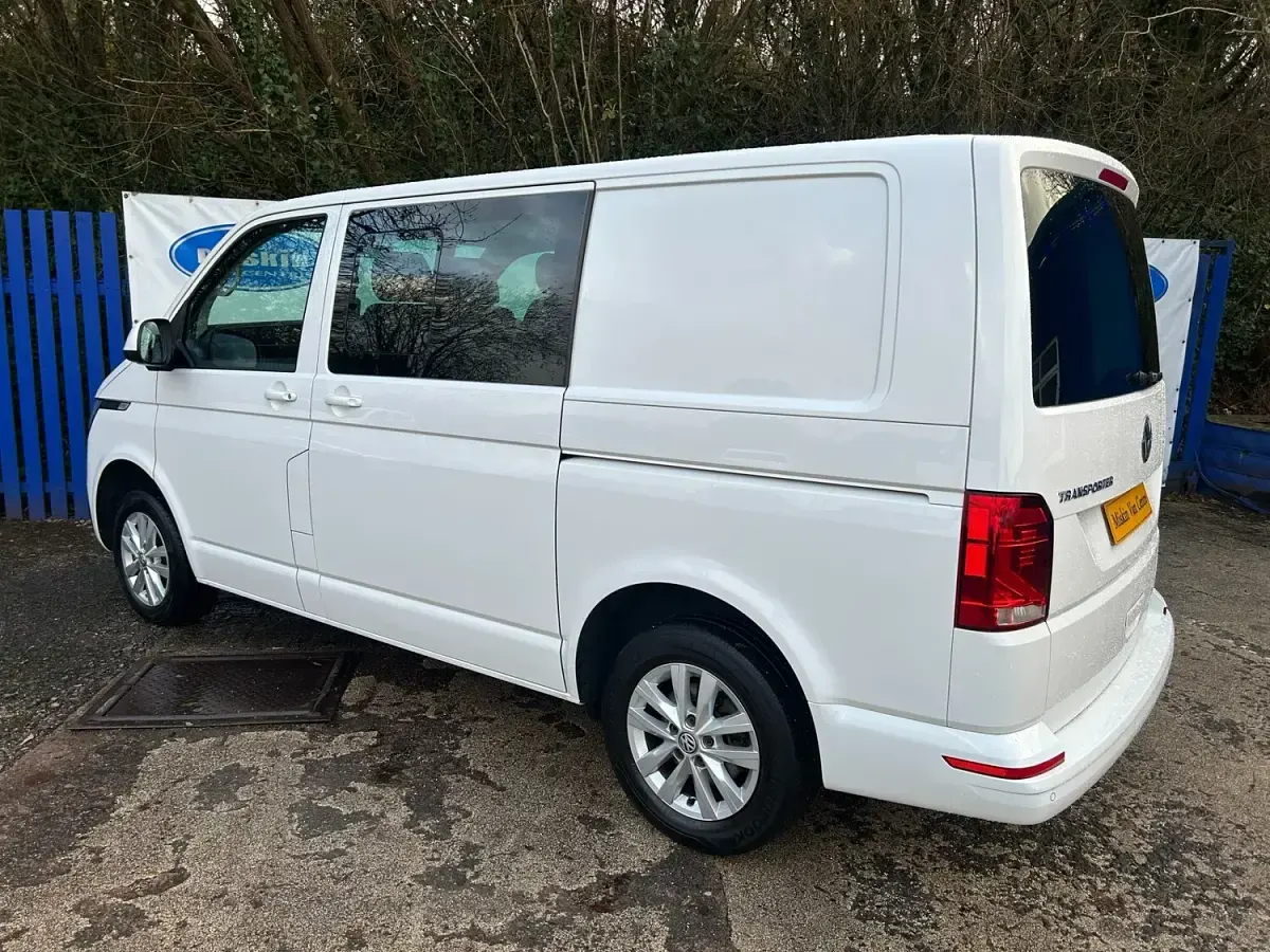 Used VW Transporter Highline 2022 White Van
