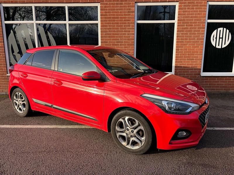 Red Used 2019 Hyundai i20 Premium Hatchback | £8,800 (Good price) - Image 1/4