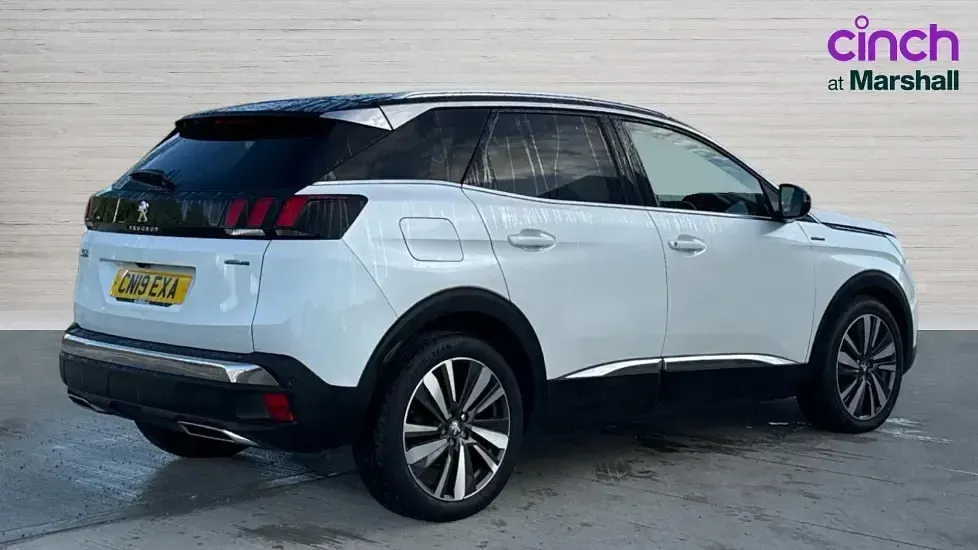 Used Peugeot 3008 Premium 131 HP (96 kW) 2019 White SUV