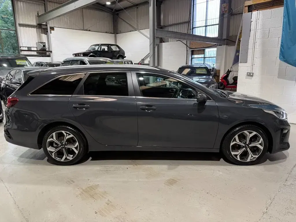 Used Kia Ceed 2021 Grey Hatchback