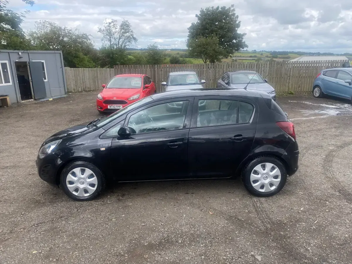 Used Vauxhall Corsa Design Edition 2014 Black Hatchback