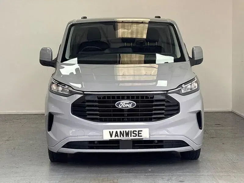 Used Ford Transit Custom Limited 136 HP (100 kW) 2024 Grey Van
