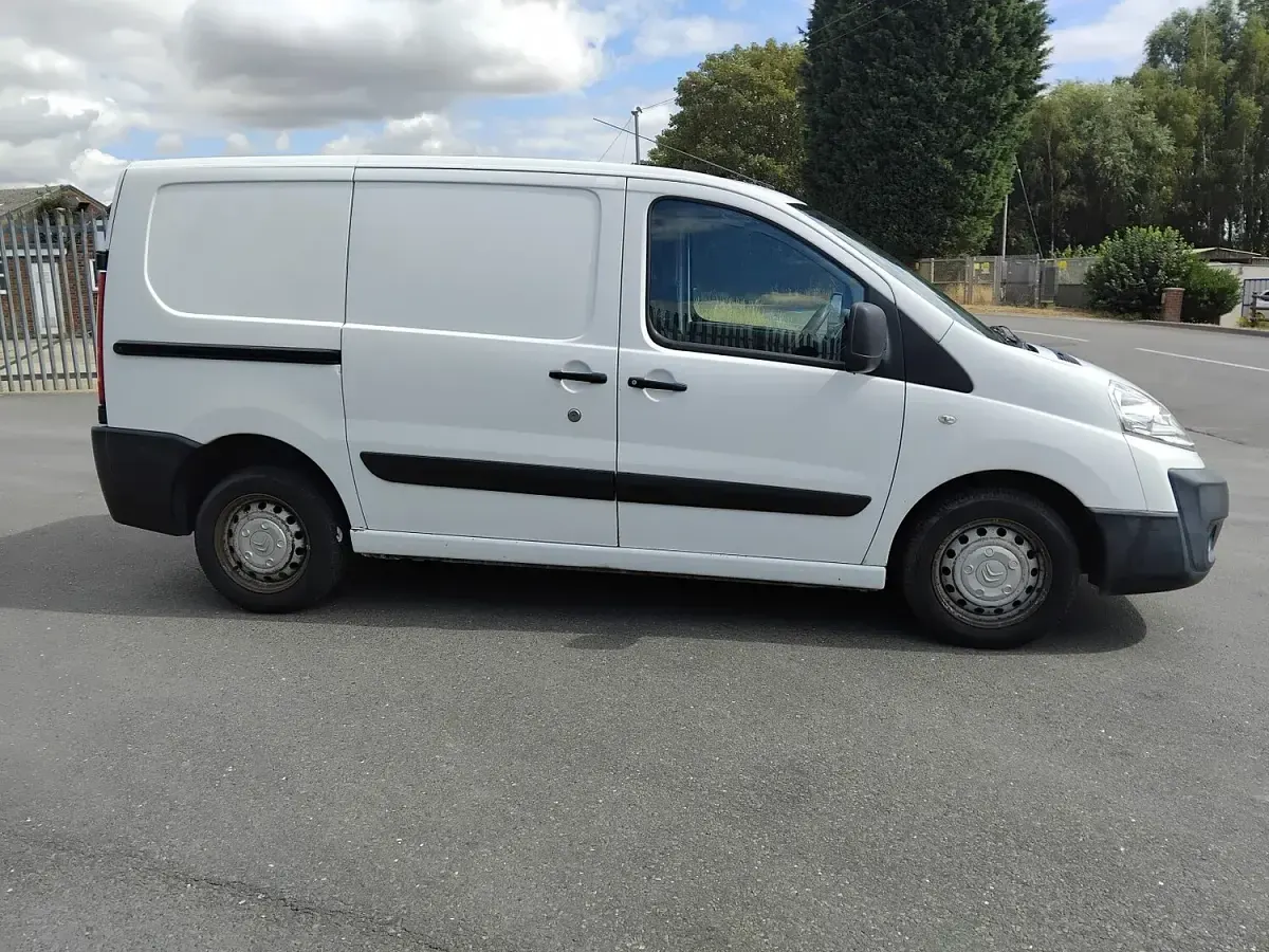 Used Citroën Dispatch 2014 White MPV