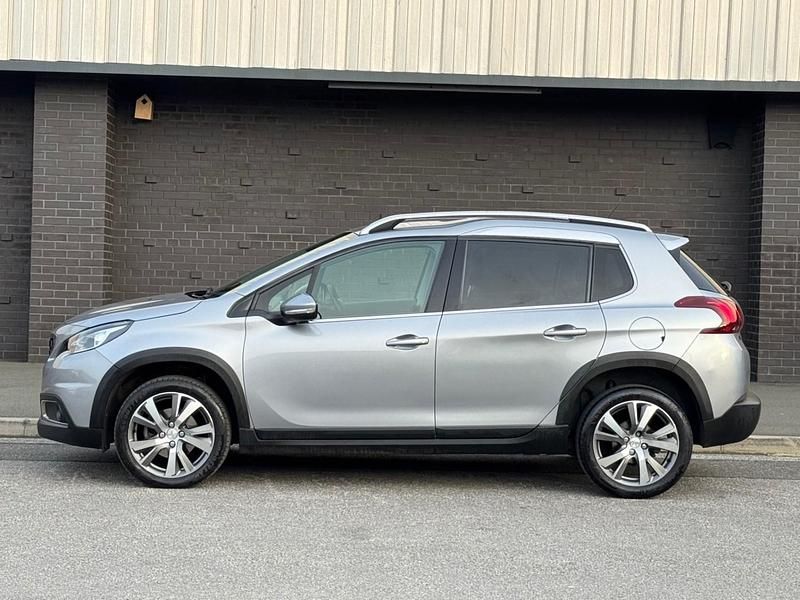 Second-hand Peugeot 2008 Allure 2018 Gri SUV