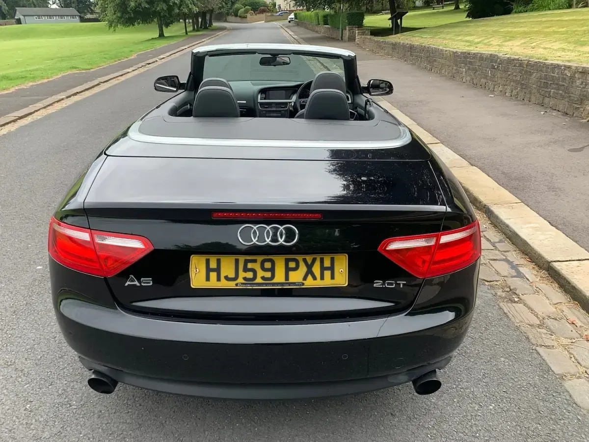 Used Audi A5 Cabriolet Design 208 HP (152 kW) 2009 Black Cabriolet