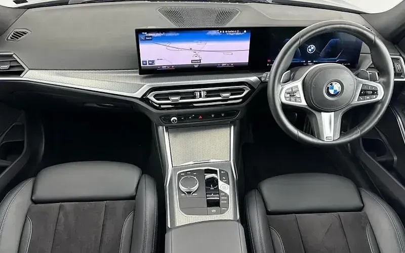 Second-hand BMW 320 M Sport 184 CP (135 kW) 2026 Berlinǎ
