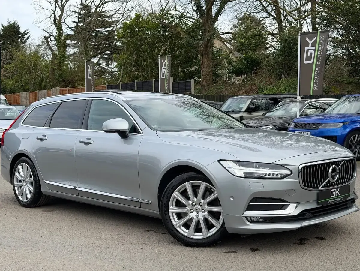 Used Volvo V90 Inscription 235 HP (172 kW) 2018 Estate