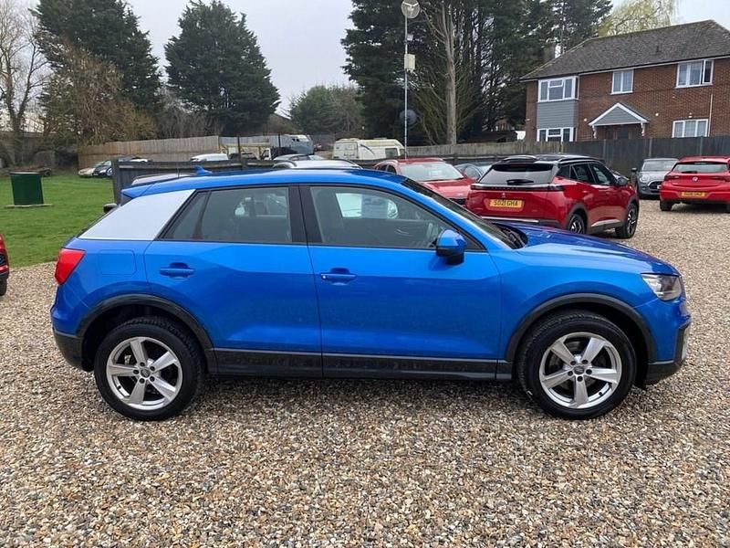 Used Audi Q2 Sport 116 HP (85 kW) 2017 Blue SUV
