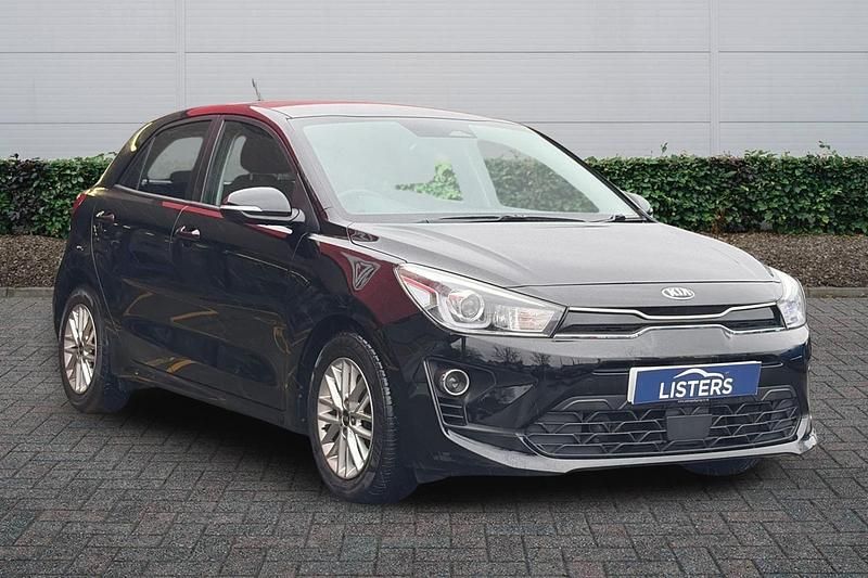 Used Kia Rio 84 HP (61 kW) 2021 Black Hatchback