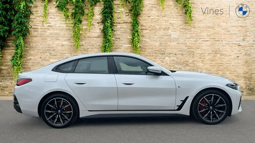 Used BMW i4 M Sport 207 kW (282 HP) 2024 White Sedan