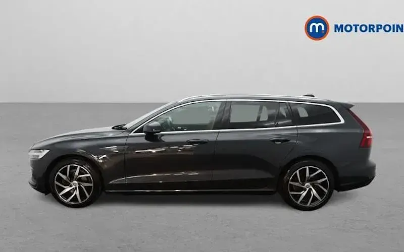Usado Volvo V60 Momentum 150 CV (110 kW) 2018 Gris Familiar