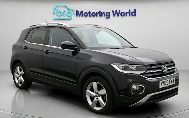 Used VW T-Cross SEL 110 HP (80 kW) 2023 SUV
