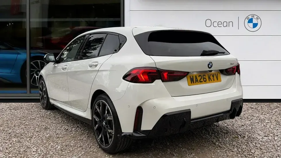 Used BMW 120 M Sport 168 HP (123 kW) 2026 White Hatchback