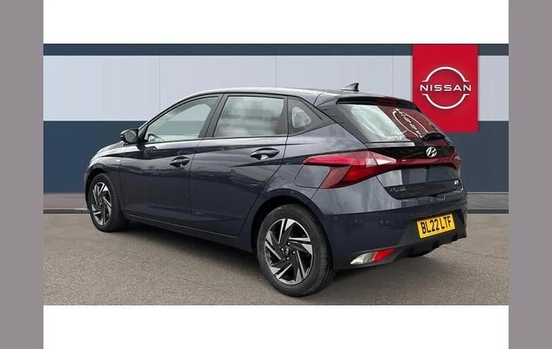 Used Hyundai i20 SE 99 HP (72 kW) 2022 Grey Hatchback
