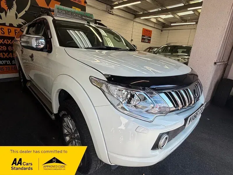 Used Mitsubishi L200 181 HP (133 kW) 2016 White Pickup