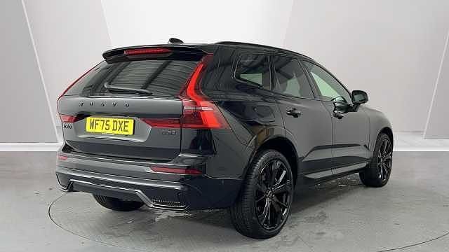 Used Volvo XC60 Plus 247 HP (181 kW) 2025 Black SUV