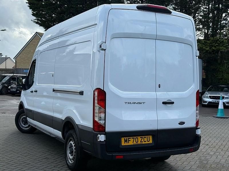 Begagnad Ford Transit 130 HK (95 kW) 2020 Vit Van