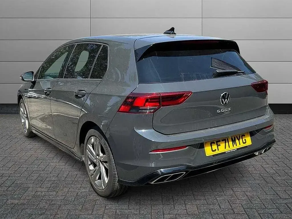 Used VW Golf VII R-line 130 HP (95 kW) 2021 Grey Hatchback