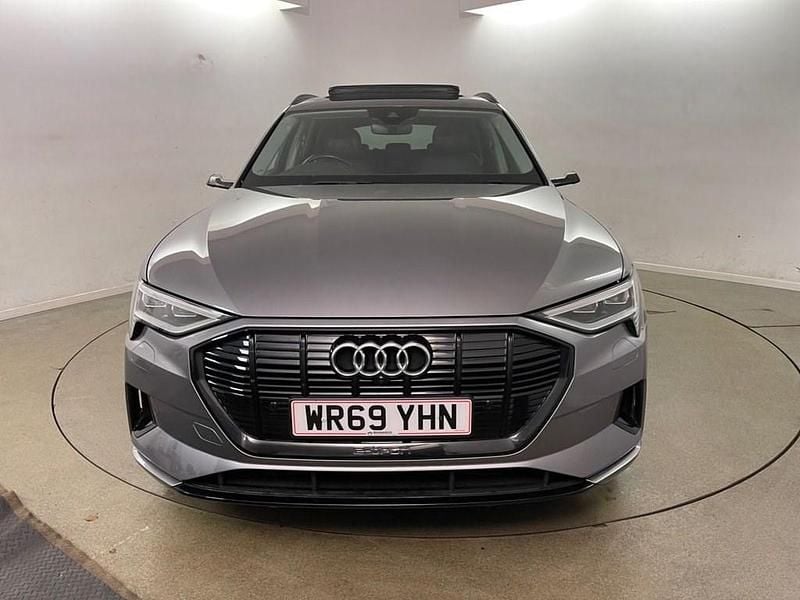 Used Audi e-tron Comfort 300 kW (408 HP) 2019 Grey SUV