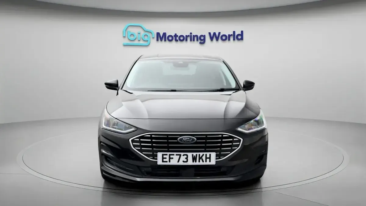 Used Ford Focus Titanium 125 HP (91 kW) 2023 Black Hatchback