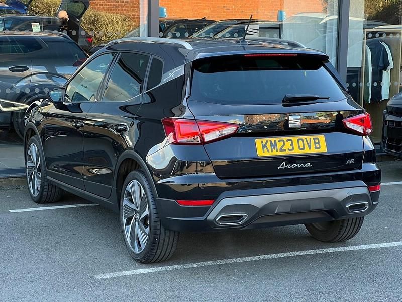 Used Seat Arona FR 110 HP (80 kW) 2023 Black SUV